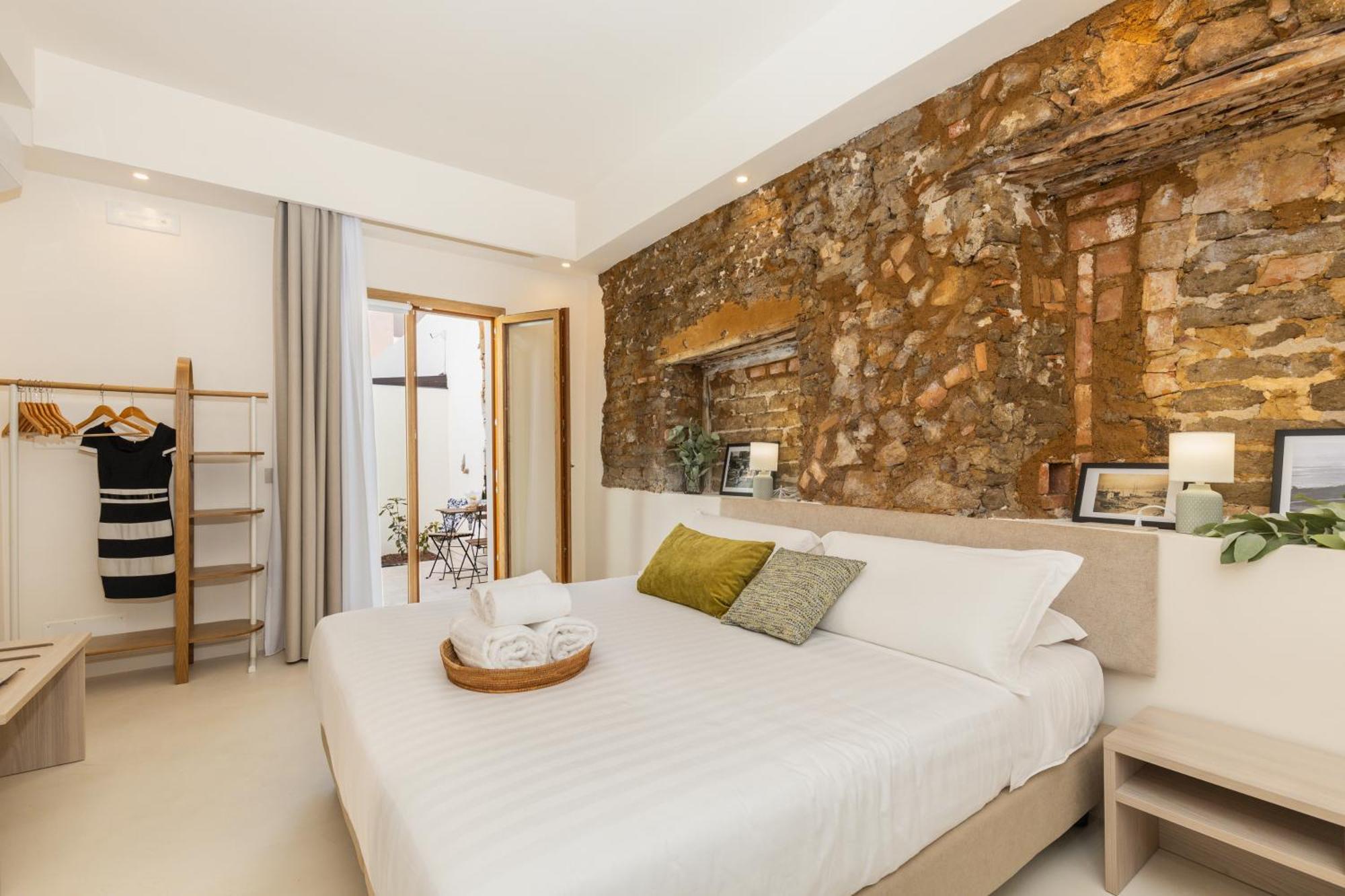 Ausentu Guest House Tortolì Εξωτερικό φωτογραφία