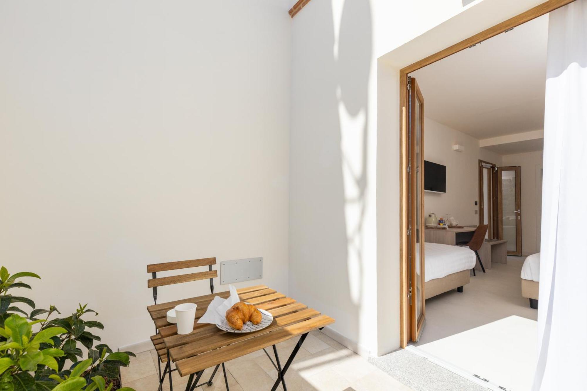 Ausentu Guest House Tortolì Εξωτερικό φωτογραφία